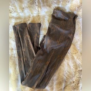 Spanx leggings snake print